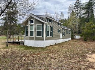 38 Boulter Lake Rd, Hastings Highlands, ON K0L2K0
