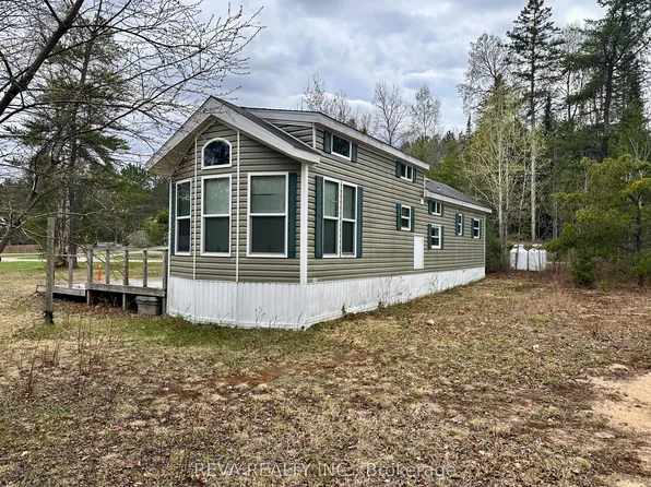 38 Boulter Lake Rd, Hastings Highlands, ON K0L 2K0