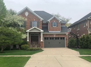 523 Engel Blvd, Park Ridge, IL 60068