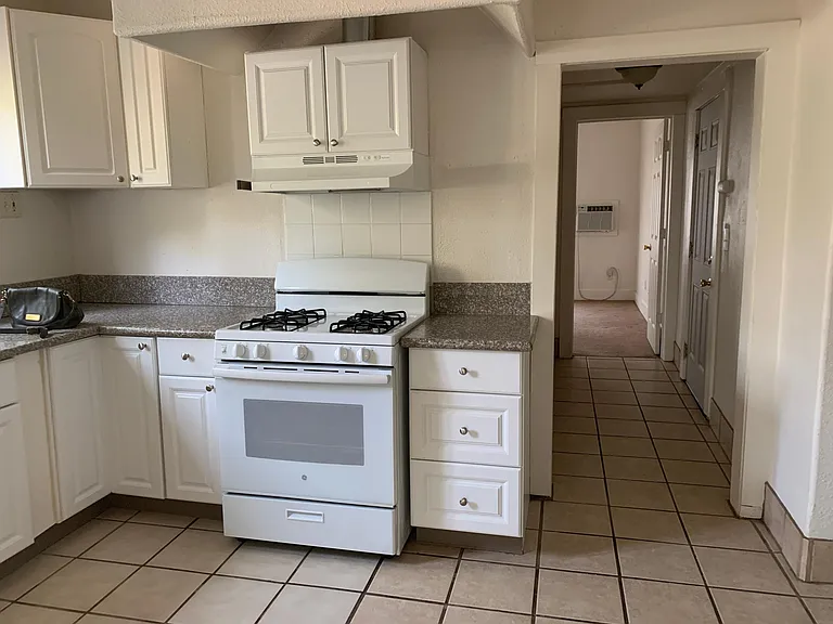 620 N College Ave #620 — Photo 2