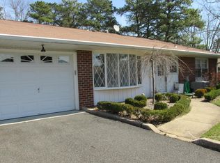 961A Argyll Cir, Lakewood, NJ
