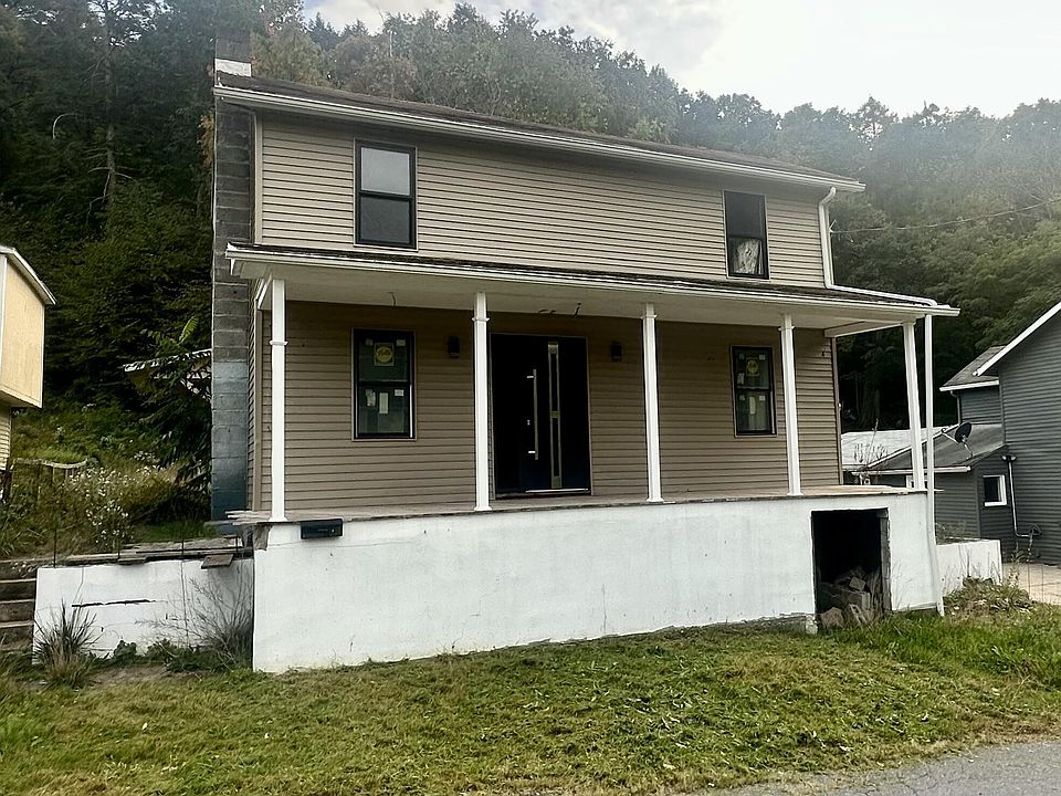 1st image of 93 Grant St