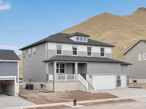 2017 E Burger St, Lake Point, UT 84074