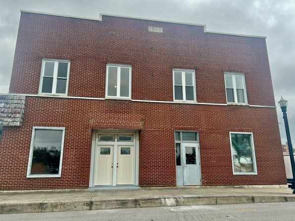 112 Railroad St #B