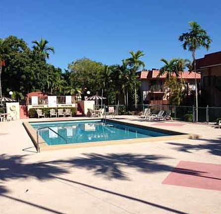 5th image of 10501 SW 108th Ave #213