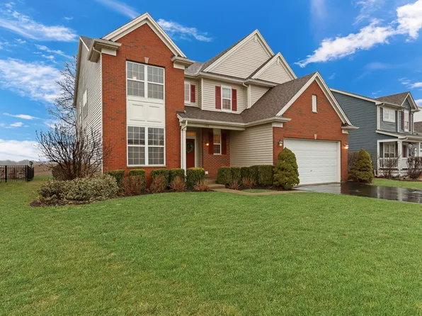 1720 Serenity Dr, Antioch, IL 60002