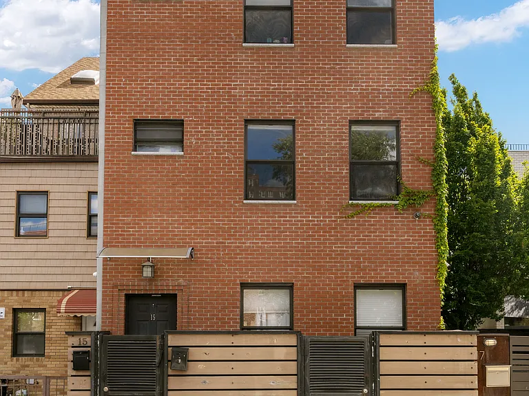 15 Wolcott St #1 — Photo 16