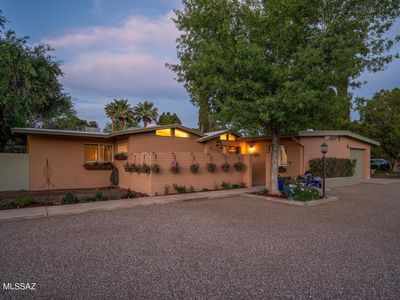 2801 E Kleindale Rd, Tucson, AZ, 85716