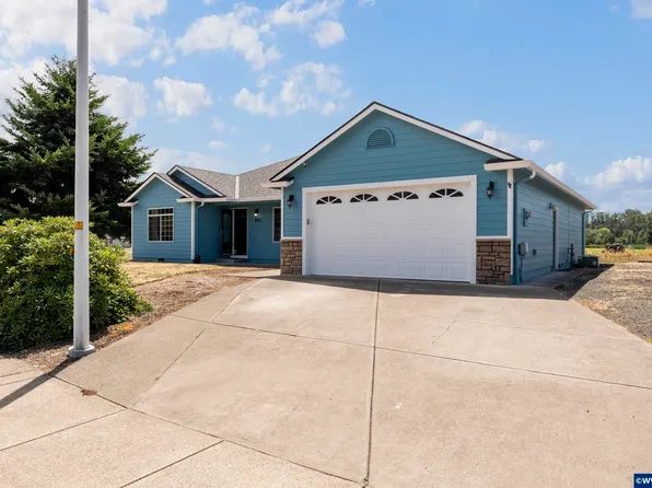 904 Isabel Dr, Jefferson, OR 97352