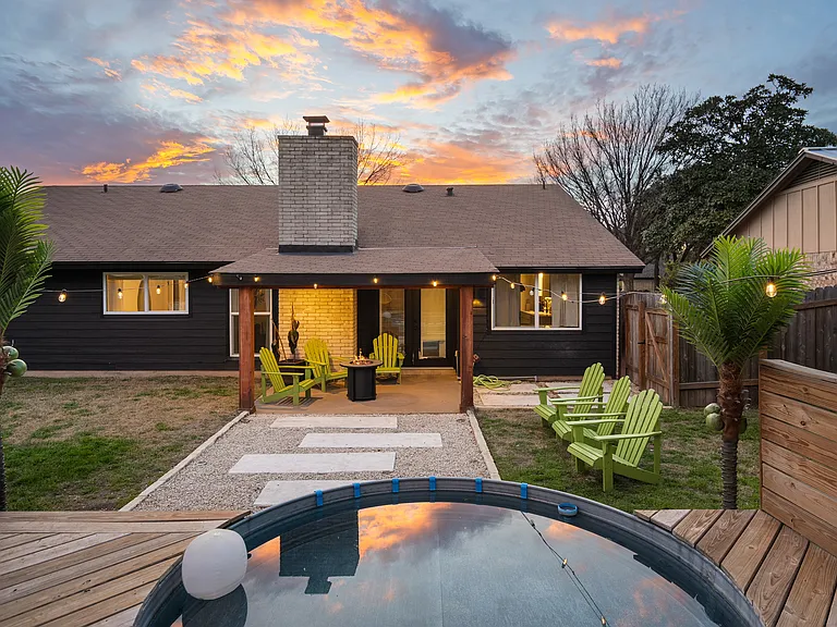 10803 Burnwood Dr — Photo 48