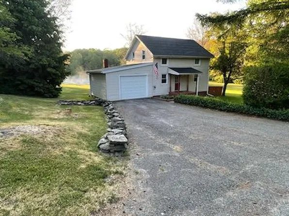 5656 Battle Creek Rd, Athens, PA 18810