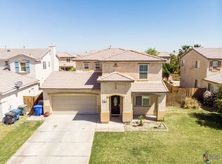 956 Skyview Ave, El Centro, CA 92243