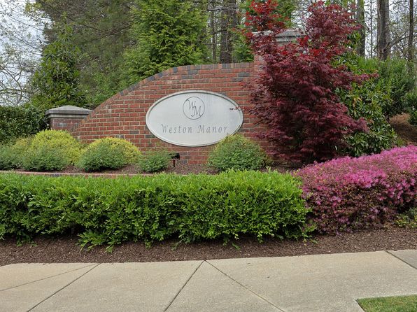 515 Bexley Bluff Ln, Cary, NC 27513