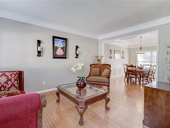 5th image of 1895 Turtle Creek Way