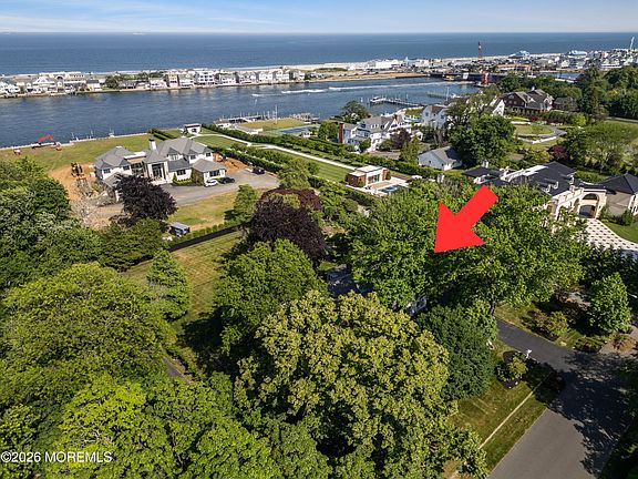 3rd image of 21 N Ward Avenue
