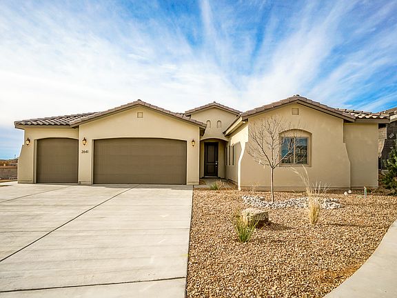 Front Exterior - Anne Mariposa