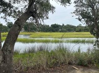1152 Village Creek Ln #902, Mount Pleasant, SC 29464