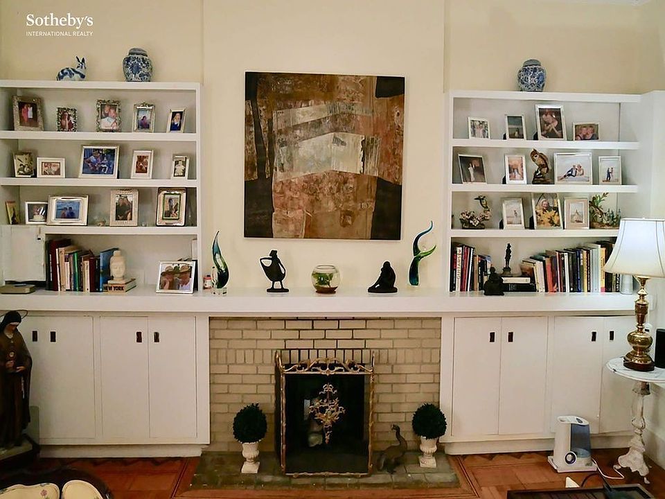 1st image of 302 W 98th St APT 2