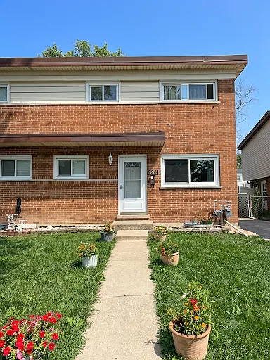 9281 Home Ave