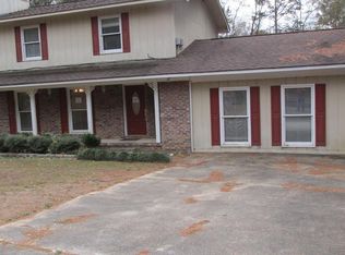 389 Willow Oaks Dr, Ozark, AL 36360