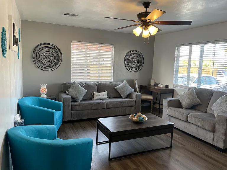 2223 N Sparkman Blvd — Photo 5
