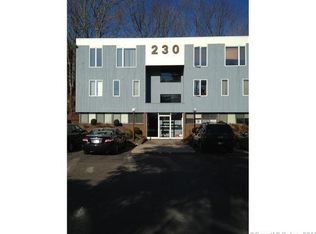 230 E Main St #9, Branford, CT 06405