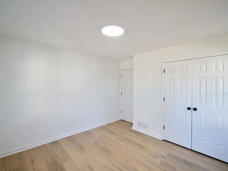 2823 Brackenwood Ct — Photo 10