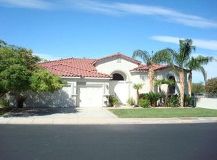 450 Beardsley Cir, Henderson, NV 89052