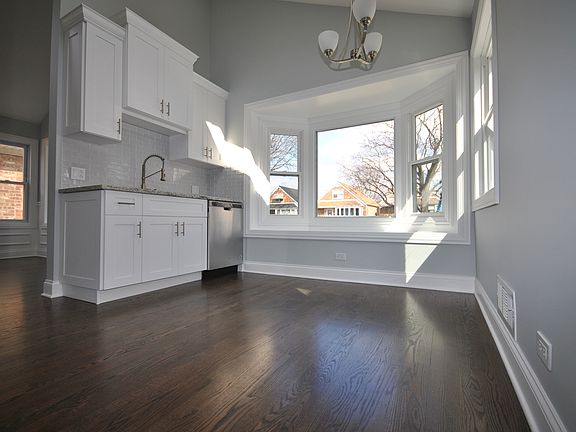 5th image of 5312 N Mulligan Ave