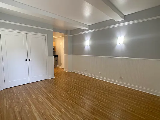 Rented by Tourma Realty LLC | media 19