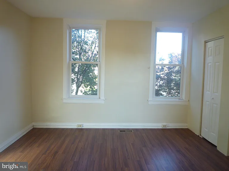 504 S Washington St — Photo 20