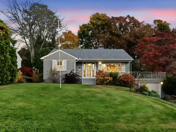 35 Fox Hill Drive, Vernon, CT 06066