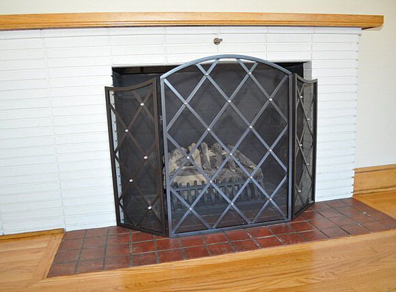 3rd image of 1011 Chestnut Dr