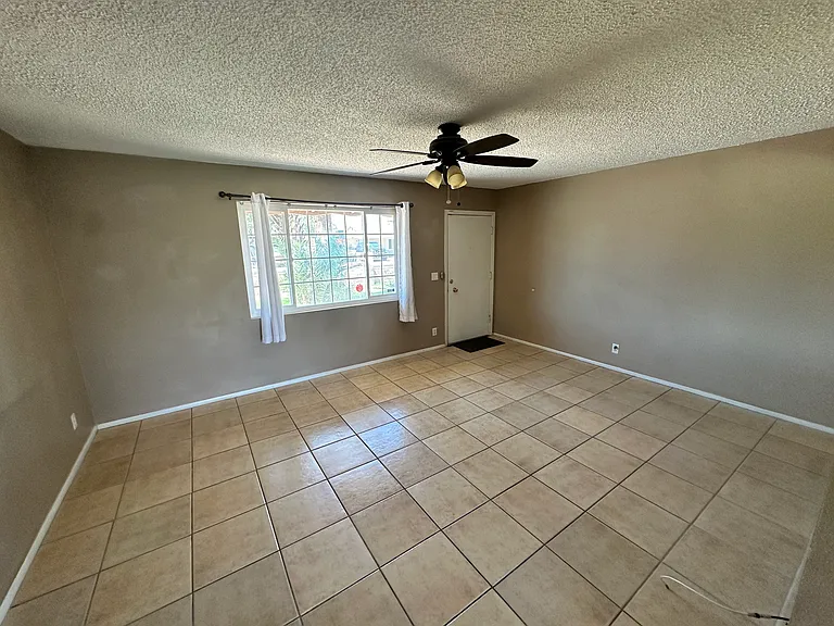7431 E Roosevelt St — Photo 11