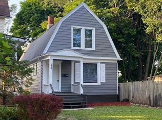 1602 Winslow St, Racine, WI 53404