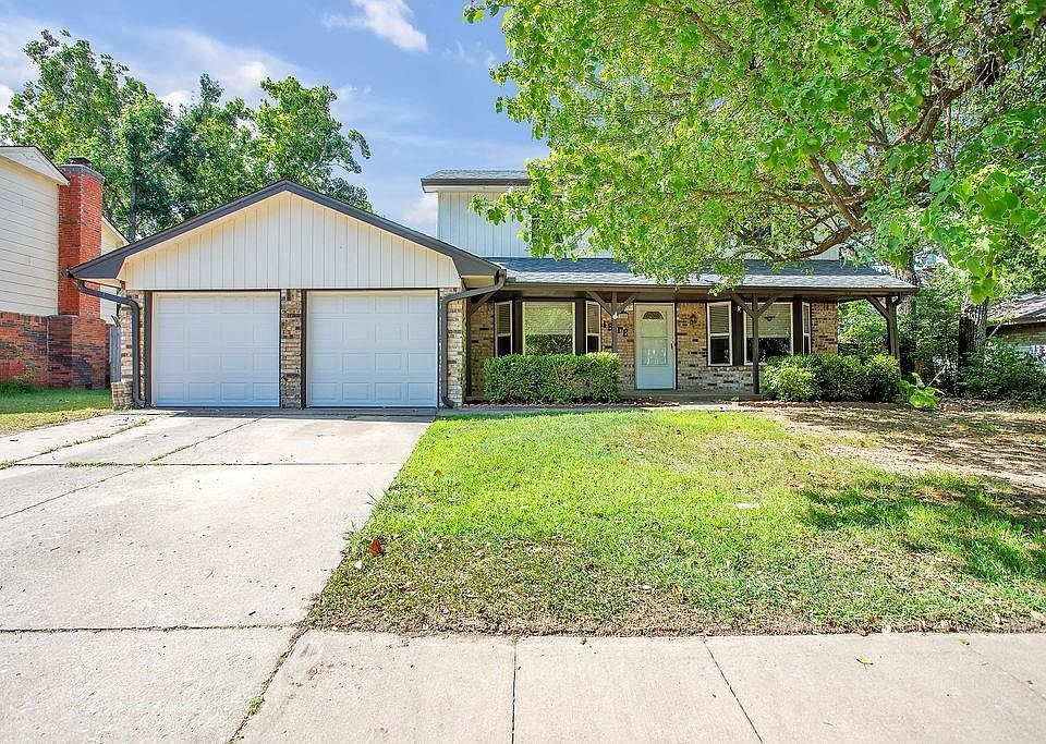 1st image of 1808 Oakhill Dr