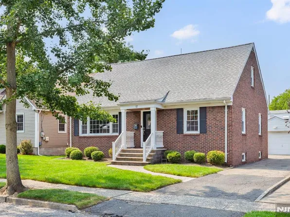 57 Hobart Ave, Rutherford, NJ 07070