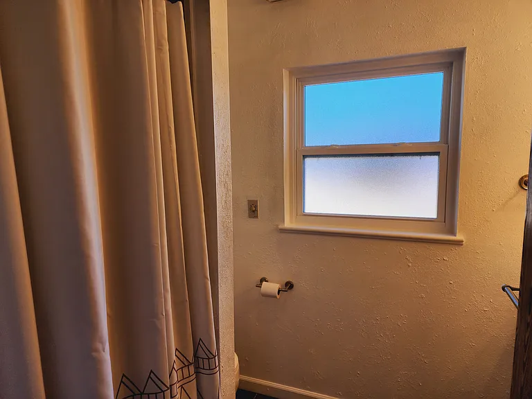 4870 Goulet Way — Photo 11