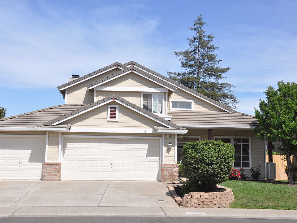 1st image of 1107 Thornbridge Dr