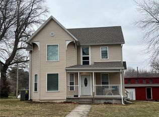 710 College St, Tarkio, MO 64491