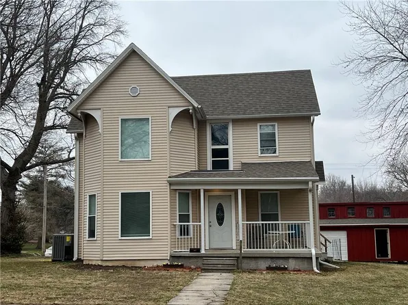710 College St, Tarkio, MO 64491