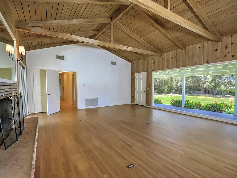 450 Santa Rosa Ln — Photo 29