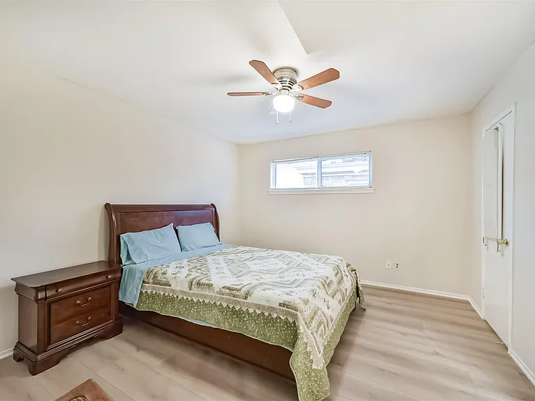 6410 Del Monte Dr #89 — Photo 29