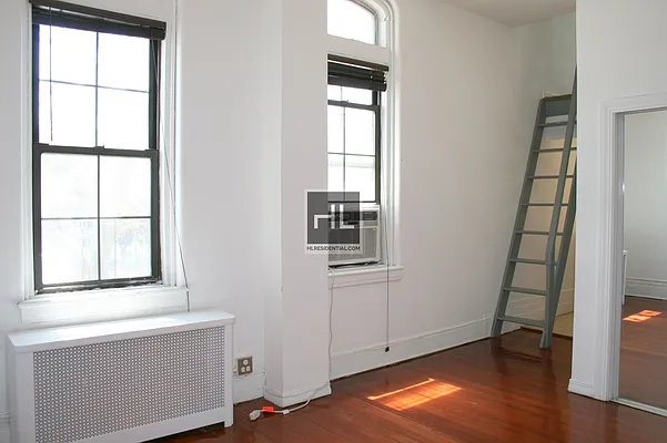 Rented by Highline Residential | media 3