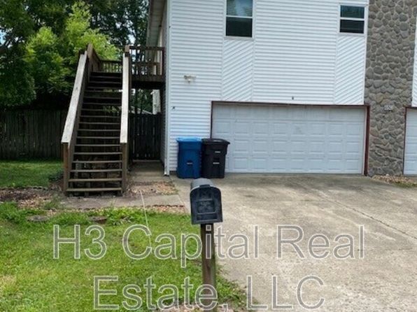 452 Meadow Dr #A