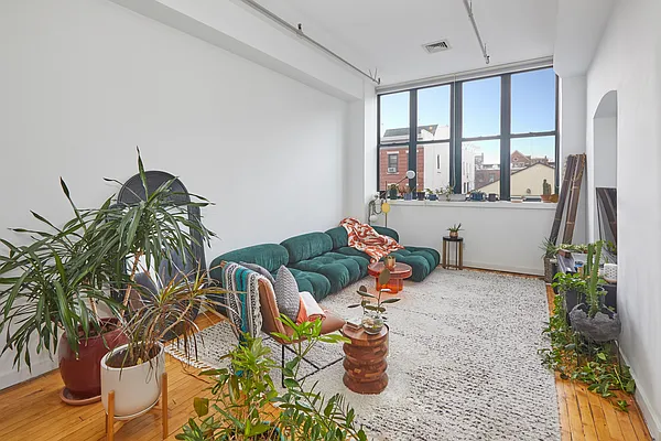Rented by Brown Harris Stevens | media 3