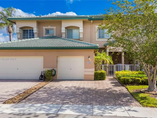 7952 Exeter Blvd W #101, Tamarac, FL 33321