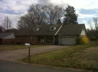 1810 Berry Place Dr, Conway, AR 72032