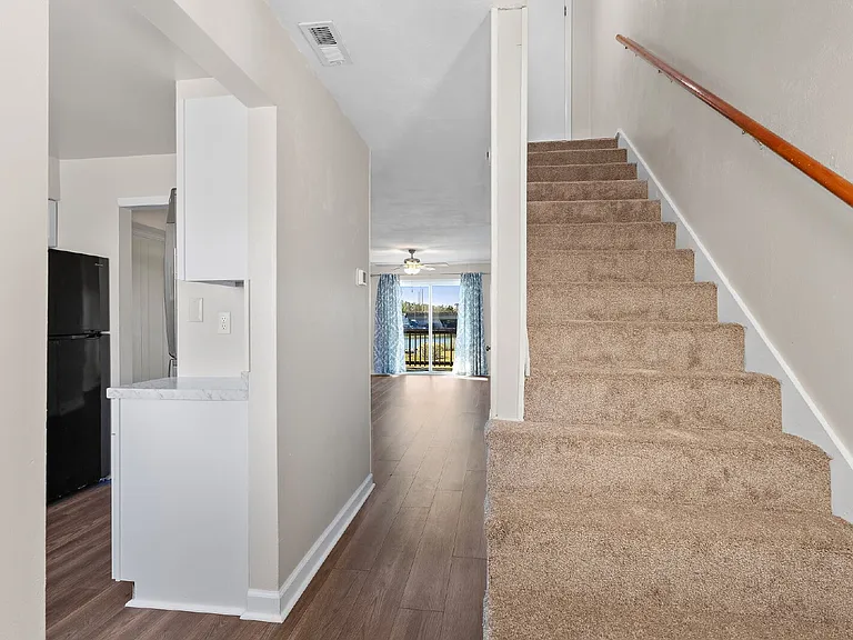 735 W Ocean View Ave #A — Photo 2