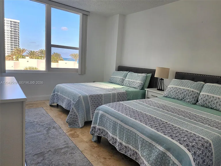 3505 S Ocean Dr #412 — Photo 23